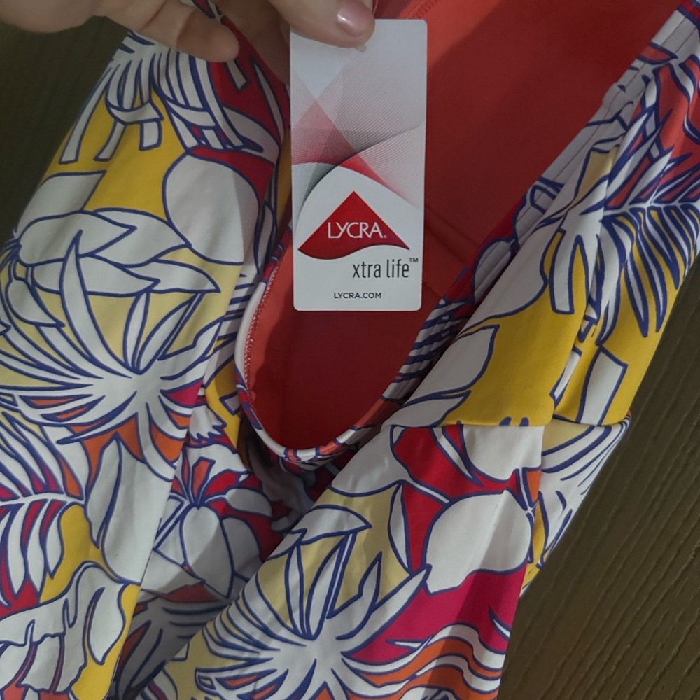 Land’s End Vibrant Tropical Leaf Print bathing suit swim dress - Picture 8 of 13